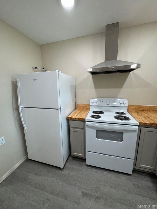 Photo - 1224 School St Unit A