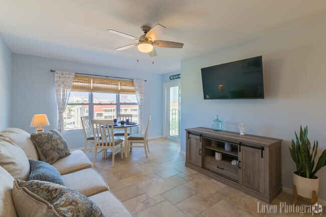 Building Photo - 120 Padre Blvd Unit 504 Rental