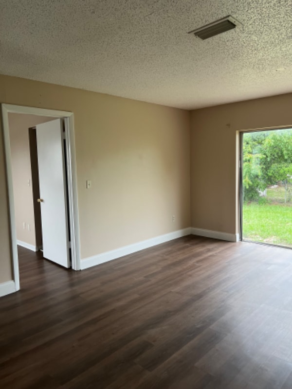 Photo - 12458 Elgin Blvd