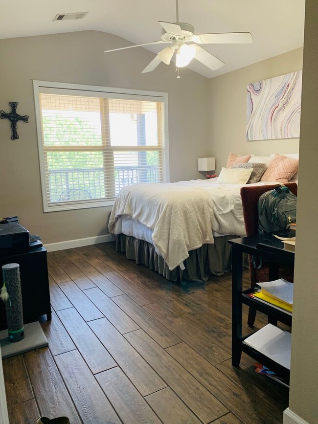 Photo - Tower Place #303