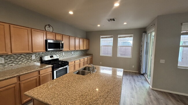 Photo - 4 Bed, 3 Bath