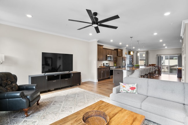 7606 Quartzite Ln