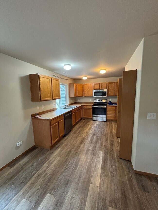 Photo - DuPont 3 bedroom home