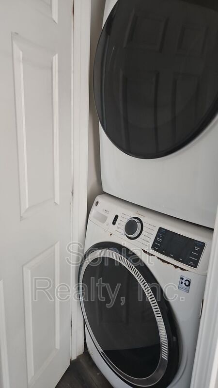 Photo - 2325 Florida Ave