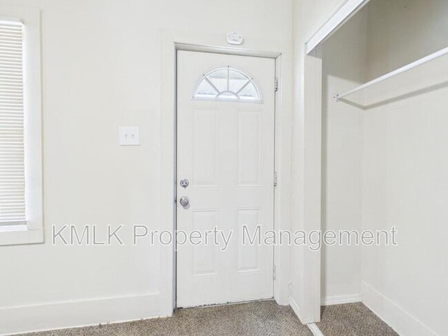 Photo - 534 Gage St