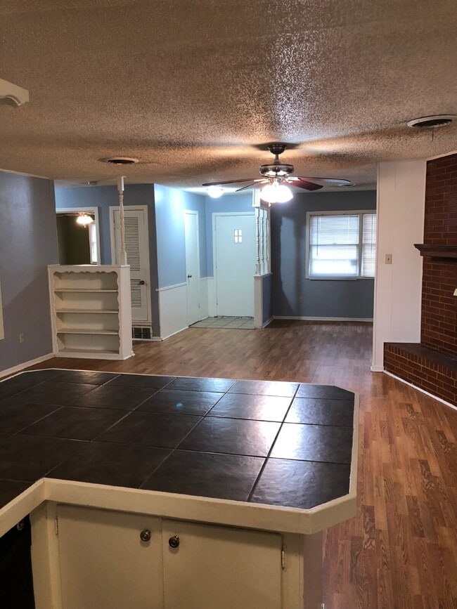 Photo - Spacious 4-Bedroom Home with Sunroom Available for Summer 2026 Pre-Lease