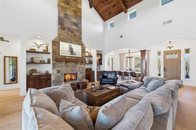 Photo - 570 S Point Ct