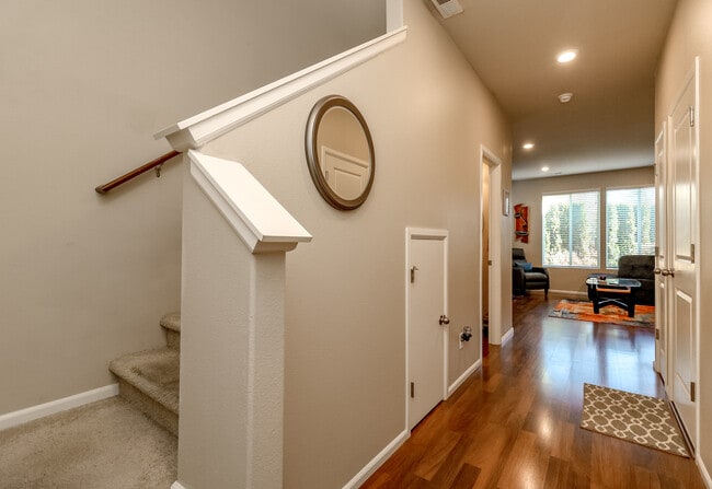 Photo - 3947 Jett Ln NE