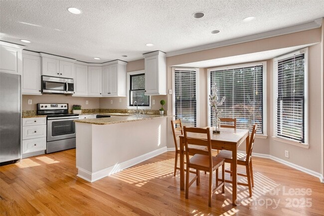 Photo - 4601 Linda Kay Dr