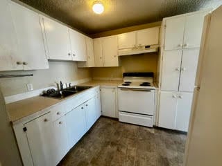 Photo - 628 E 16th Alley Unit 1