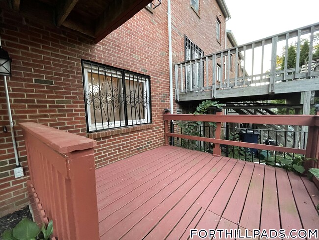 35 Fort Ave Unit B
