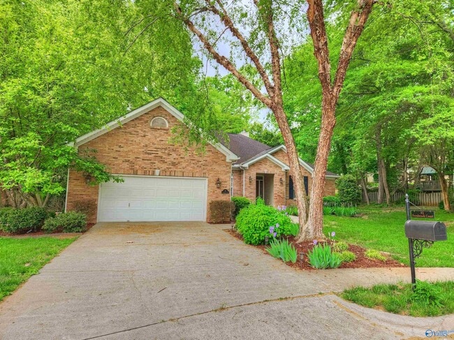 Building Photo - 93 Fernbrook Ct Rental