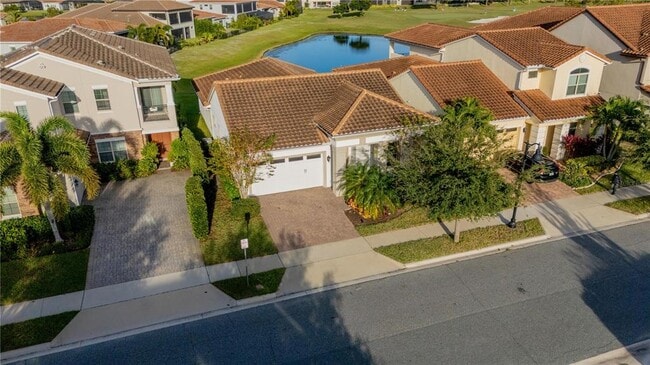 Photo - 13019 Stanthorne Ave