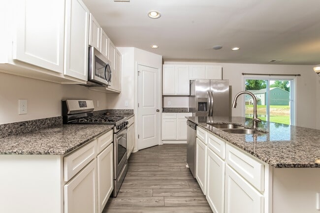 Photo - 2075 Barnhart Dr