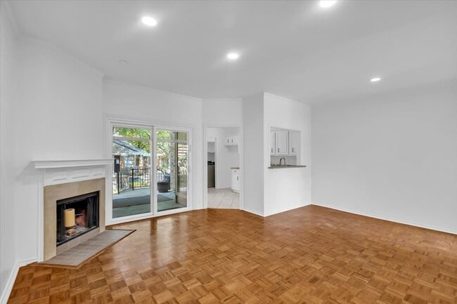 Photo - 14277 Preston Rd Unit 315