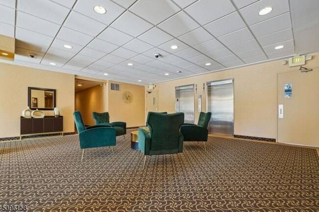 Photo - 1 Euclid Ave Unit 5B