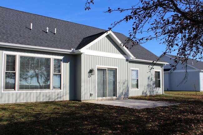 Photo - 2655 S Muirfield Pl Unit 2655 Muirfield Place