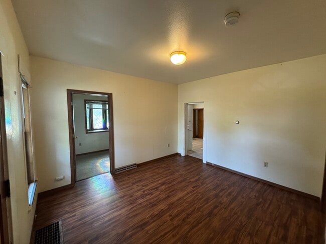 719 Menomonie St