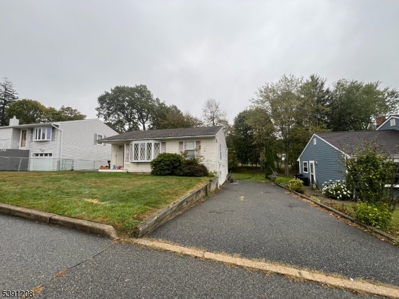 Photo - 109 Wiltop Rd