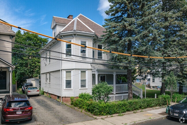 11 Cambria St