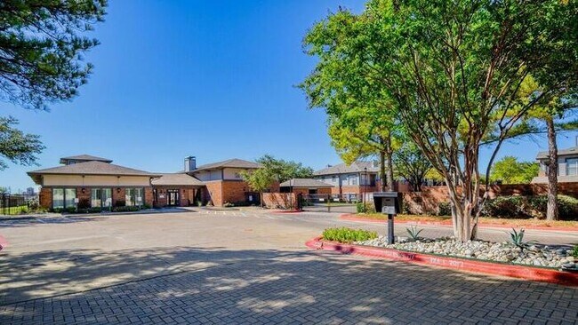 Photo - 3150 S Garrison Rd Condo Unit b3