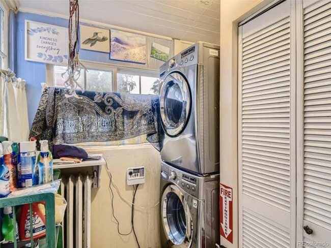 Photo - 2800 S Acoma St