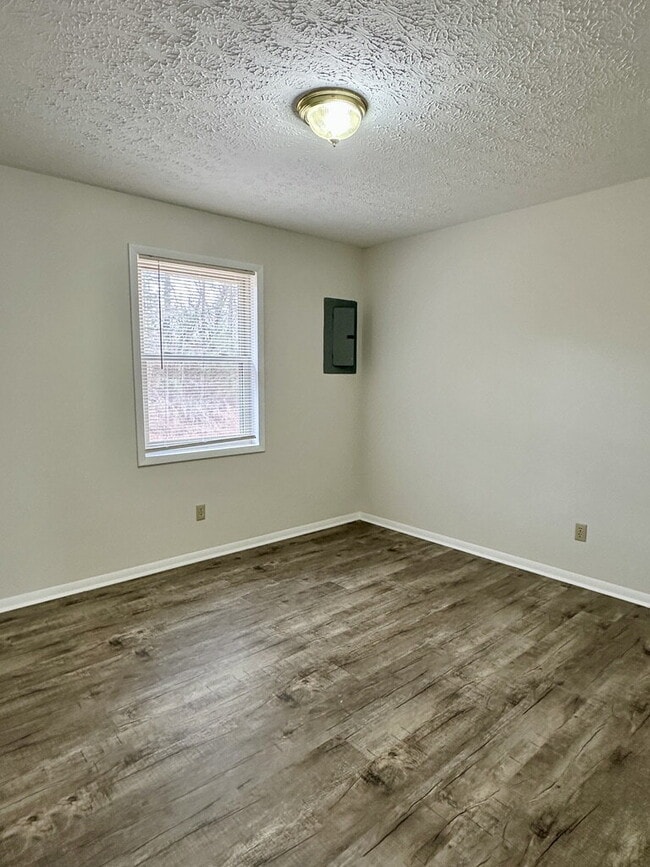 Photo - "Charming 3-Bed, 2-Bath Home in Cookeville – Your Perfect 1350 Sq Ft Retreat!"