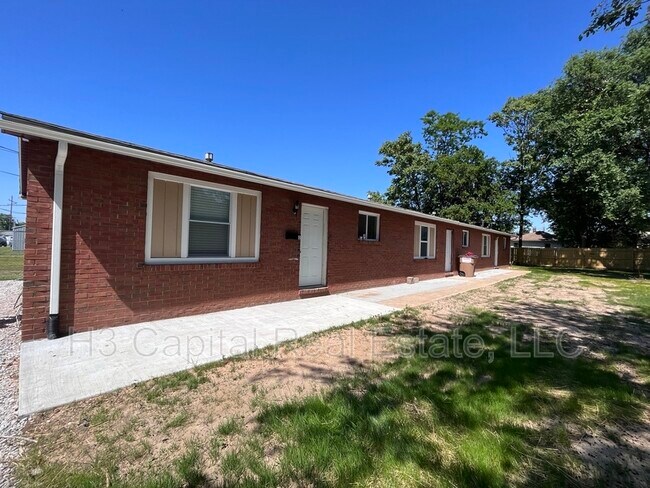 Photo - 892 Haller St Unit 1