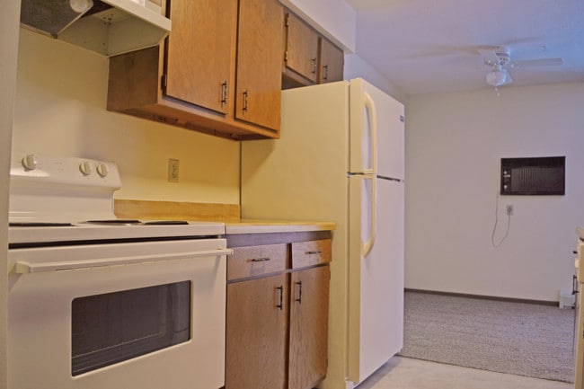 Photo - 1740 Lee Blvd Unit 3