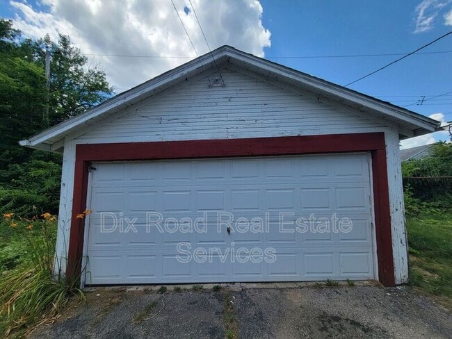 Photo - 135 Gramont Ave
