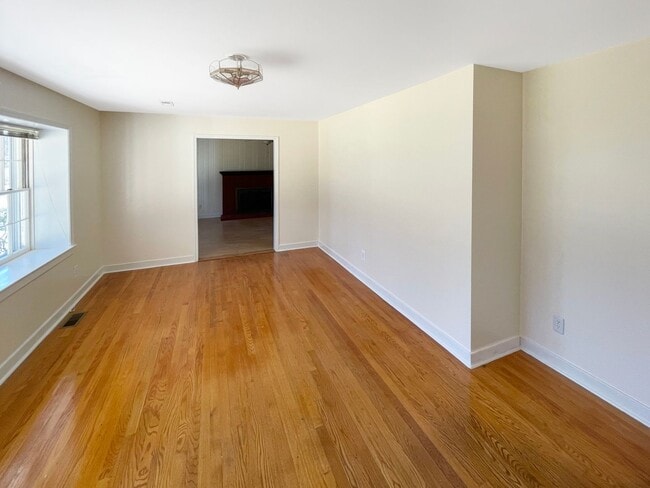 Photo - Brick Rancher with Handicap Accessibility!!!