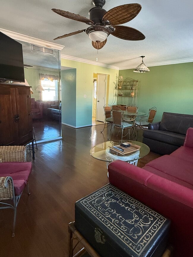 Photo - 1110 Rue De Rois Unit 2B