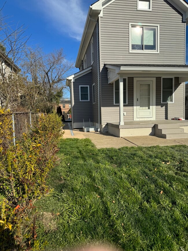 Photo - 1612 N Star Ave