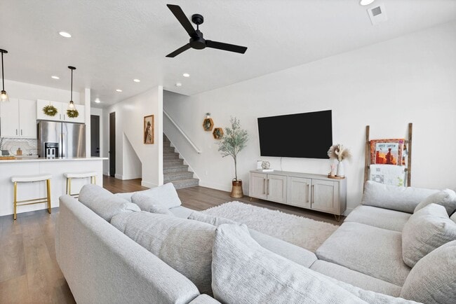 Photo - Lovely, Modern Townhome in Scenic Ivins