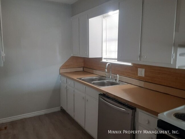 Photo - 1606 Yonkers St Unidad A