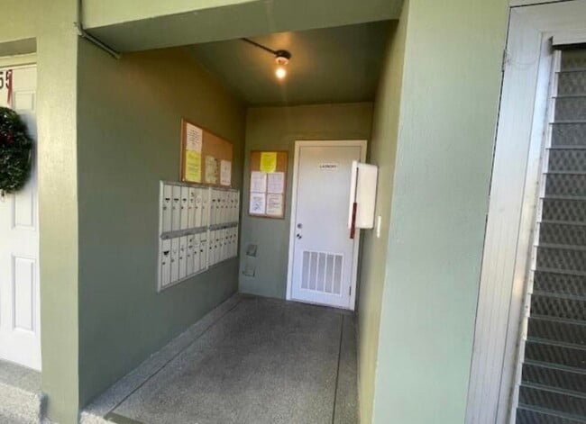 Photo - 66 Easthampton C Unidad C