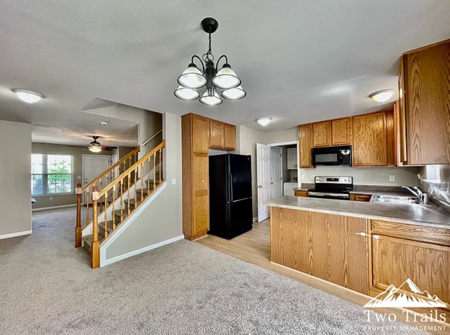 Photo - 3 BED/2.5 BATH TOWNHOME IN ARDEN