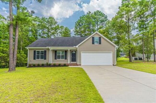 428 Green Links Dr