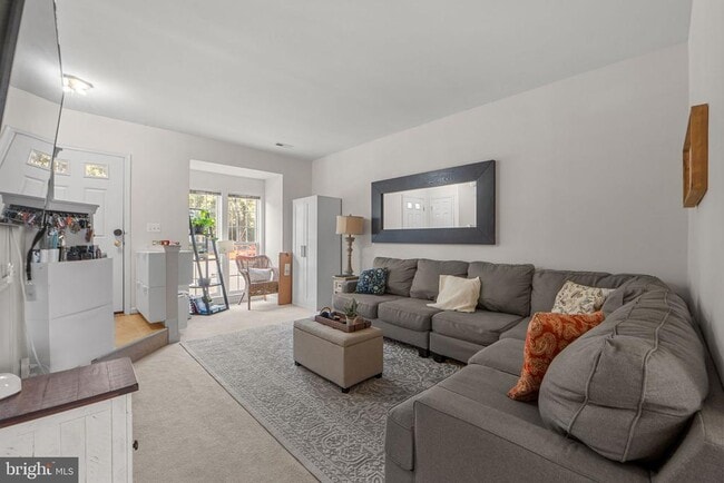 Photo - 44481 Watertown Terrace