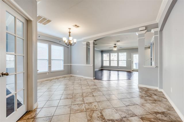 Photo - 15721 Landing Creek Ln