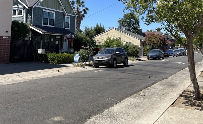Street Parking - 2534 San Fernando Way Unit 2534 San Fernando Way #3