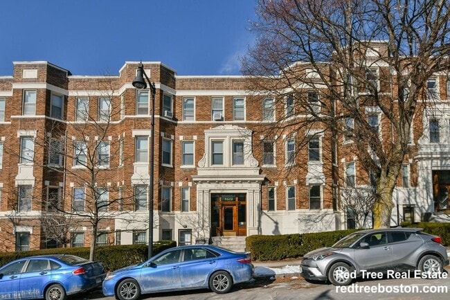 Building Photo - 1673 Commonwealth Ave Unit 8 Rental