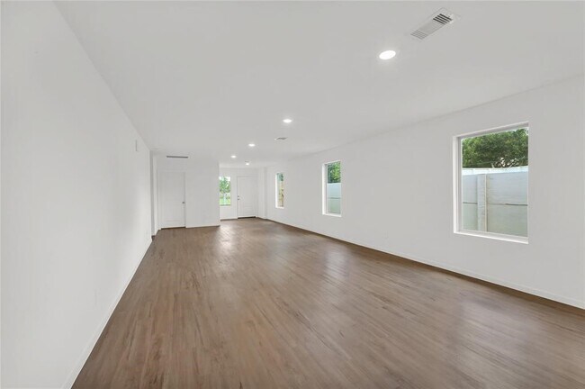 Photo - 16803 Great Stable Wy