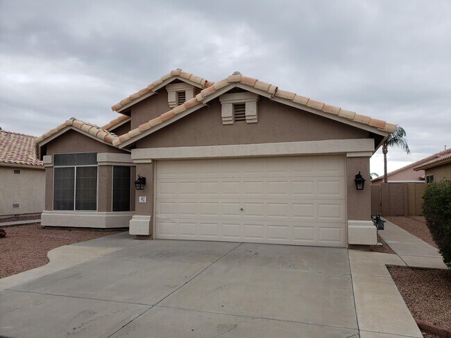 Photo - 127 W Fellars Dr