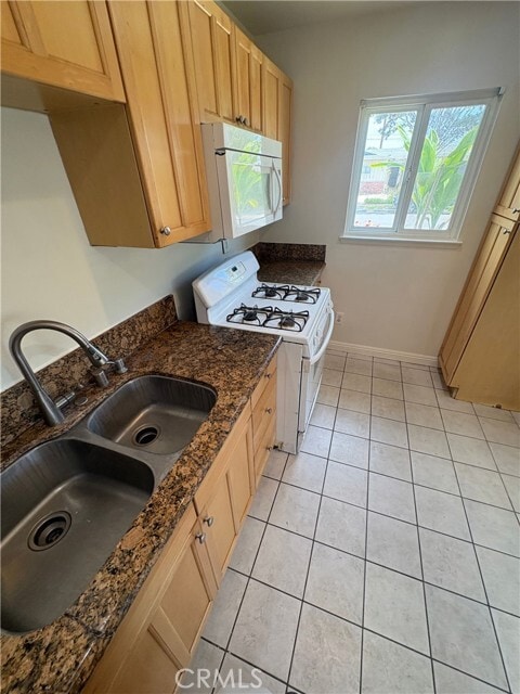 Photo - 16681 Lucia Ln
