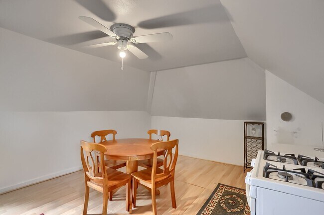 Photo - 3409 Portola Ave Unit 3411 Portola ave Apt 3 Pgh Pa 15214