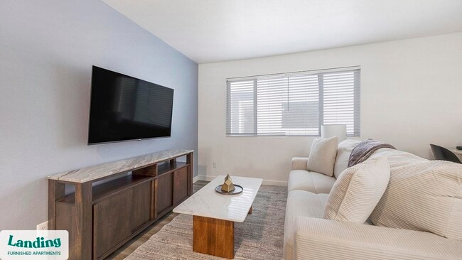 Photo - 8546 N 59th Ave Unidad 216.1411490