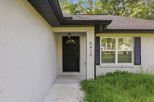 Photo - Available Now! Tastefully Designed 3 Bed, 2 Bath Home