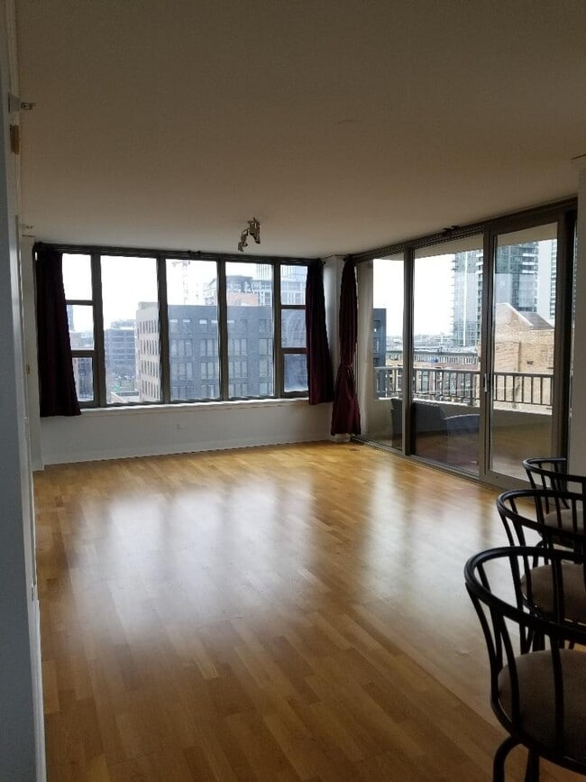 Photo - Extra Spacious Corner 1 Bed Condo set in Chicago's Desirable West Loop Neighborhood! Ready 6/1! Unit 604