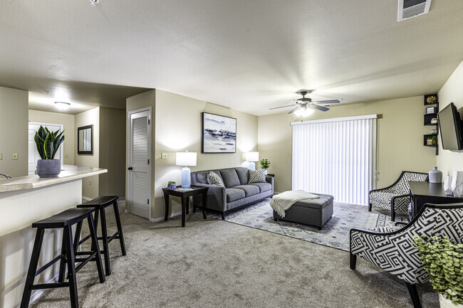 Interior Photo - Villages at Nathanael Greene Rental